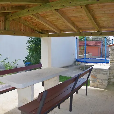 Apartment In Rebici Istrien 36091 Barban